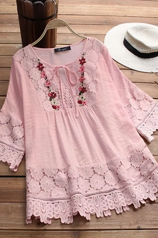 Lace Hem Half Sleeve Blouse